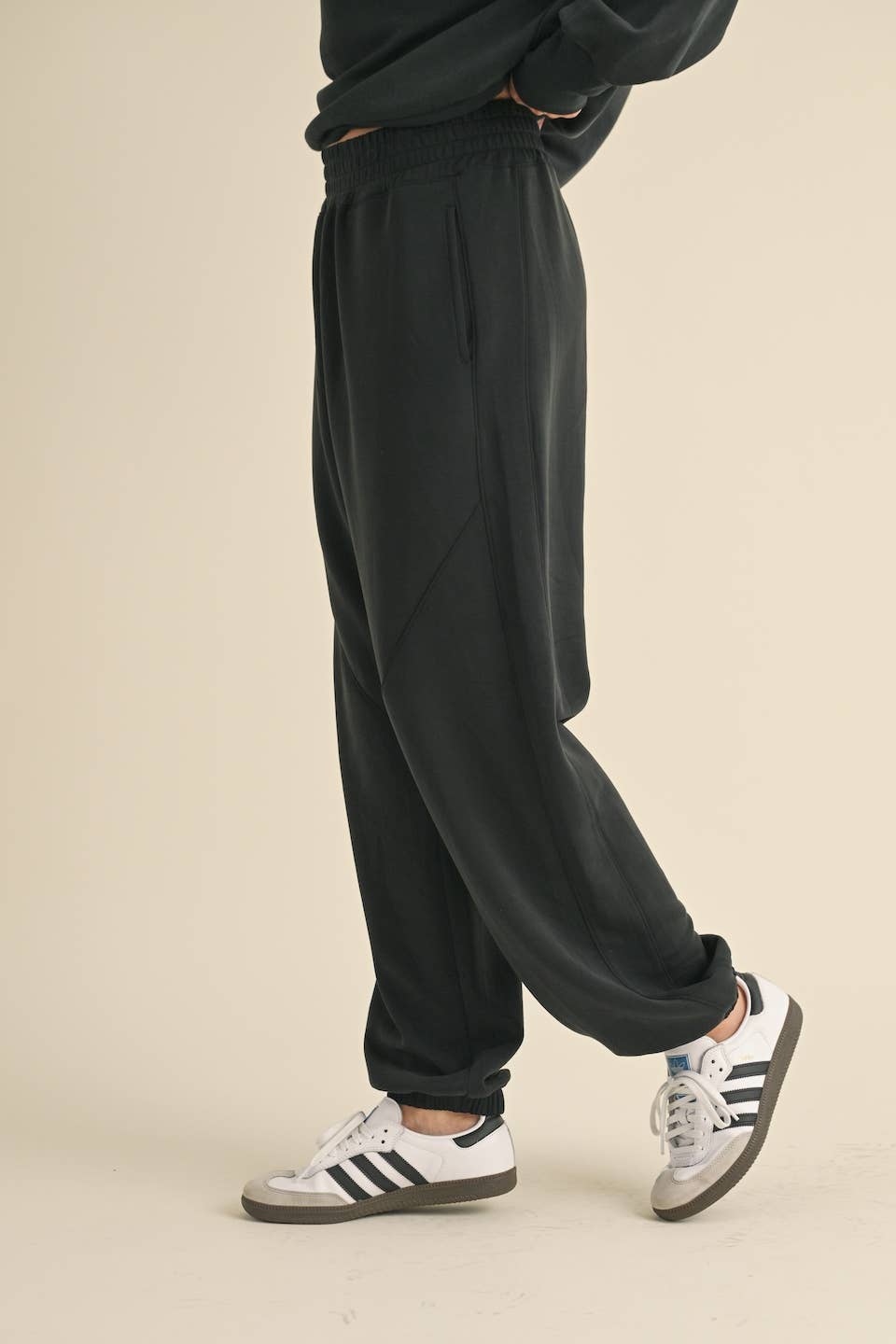 Super Soft Air Scuba Low Rise Jogger Pants